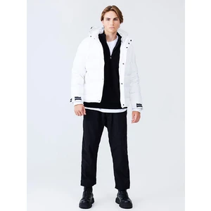 Erkek Kapüşonlu Fermuarlı Beyaz Mont