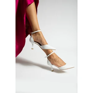 La Limar 7 cm Beyaz Bilekten Bağlamalı Stiletto Topuklu Ayakkabı