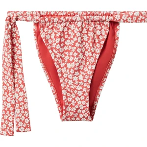 Çiçekli Bikini Altı