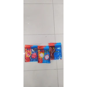 Boyama Önlüğü Büyük Renkli Tasarım Çocuklar İçin Eğlenceli Kullanım