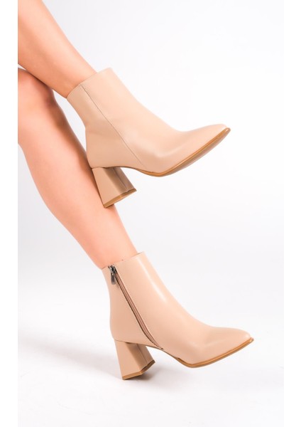 Kairobi Ten Mat Kalın Topuklu Klasik Bot fiyatları