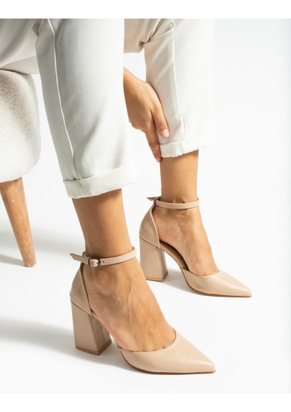 8,5 Cm Nude Kalın Topuk Bilekten Bağlamalı Stiletto Topuklu Ayakkabı
