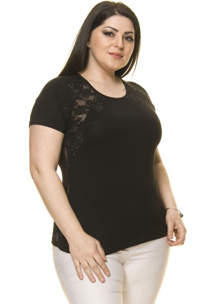Kadın Büyük Beden Siyah Fermuarlı Dantelli Bluz 16D-70005
