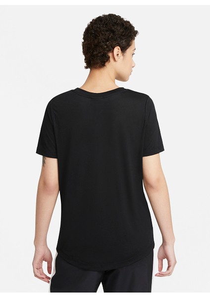 Sportswear Essential T-Shirt AT5464-010 fiyatları