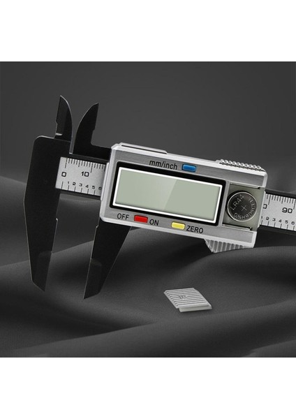 Tamamen Metal Paslanmaz Çelik Elektronik Sürmeli Kumpas Dijital Ekran Kumpas 0-150MM Kumpas Mikrometre Ölçme Aracı Iç ve Dış Çapları Ölçebilir (Yurt Dışından)