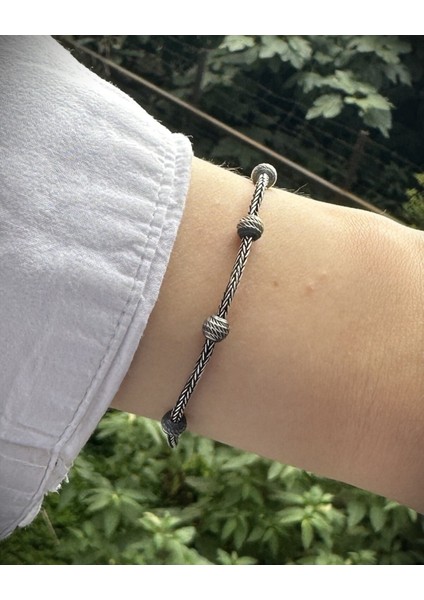 Gümüş Kazaziye Dorika Boncuklu Oksitli Gümüş Bileklik Unisex