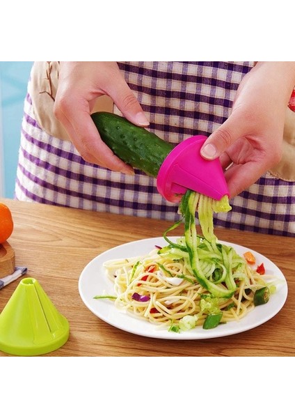 3 Adet Yeşil Mutfak Aracı Sebze Meyve Çok Fonksiyonlu Spiral Parçalayıcı Soyucu Manuel Patates Havuç Turp Döner Rende Mutfak Aksesuarı (Yurt Dışından)
