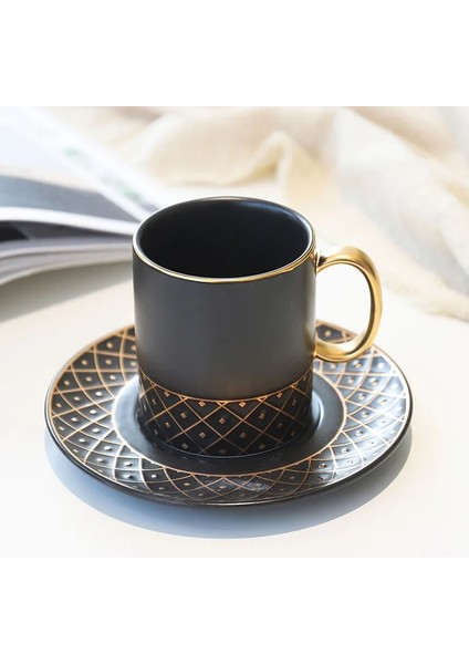 Beyaz 200ML Seramik Kahve Fincan Tabağı ile Kahve Seti Su Kupaları Lüks Phnom Penh Kahve Kupa Suyu Drinkware Süt Fincan Yeni Yıl Hediyeleri (Yurt Dışından) modelleri