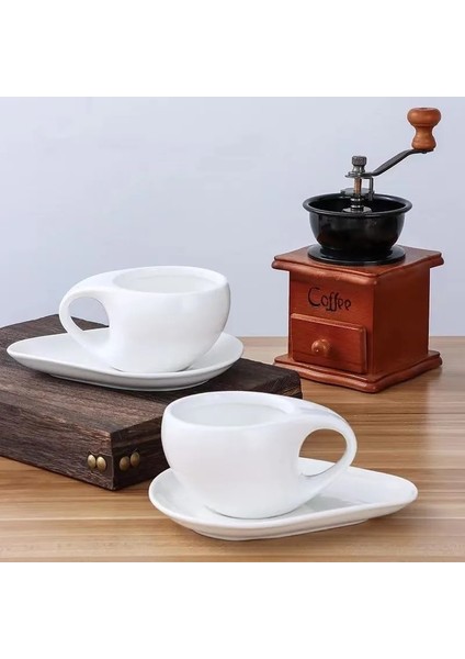 Bardak ve Tabaklar 200 ml Avrupa 200 ml Eğri Fincan Seramik Latte Kahve Fincan Seti Ev Küçük Lüks Kahvaltı Fincan Kaşığı (Yurt Dışından) fırsatları