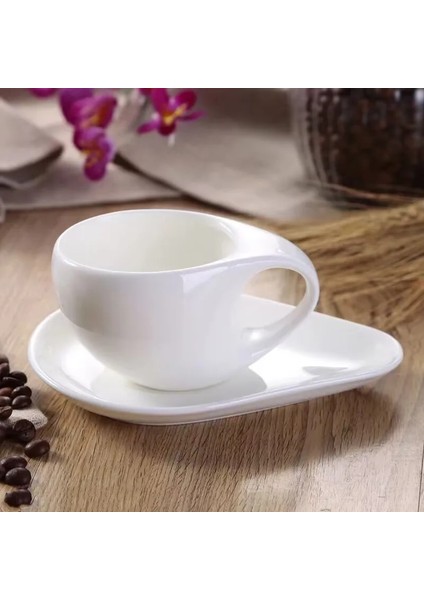 Tek Fincan 200 ml Avrupa 200 ml Eğri Fincan Seramik Latte Kahve Fincan Seti Ev Küçük Lüks Kahvaltı Fincan Kaşığı (Yurt Dışından) fiyatları