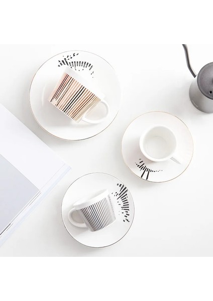 C1 230ML Ecomhunt Dropshipping Yaratıcı At Anamorfik Fincan Ayna Yansıma Fincan Sinek Kuşu Kupa Kahve Çay Seti Coaster ile Кружка (Yurt Dışından)