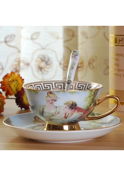 C Avrupa Kraliyet Sarayı Kemik Çini Kahve Seti Lüks Porselen Çay Seti Seramik Çay Fincanları Tabağı Kaşık Drinkware Coffeeware (Yurt Dışından)