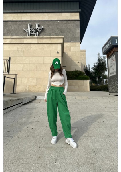 Kadın Yeşil Yüksek Bel, Cepli, Beli Lastikli, Salaş Gabardin Pantolon indirimleri