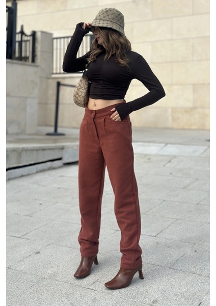 Kadın Kiremit Yüksek Bel, Kaşe Kumaş, Rahat Kalıp, Regular Kesim, Pliseli, Cepli Pantolon fırsatları