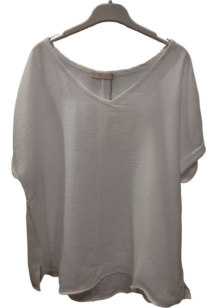 Büyük Beden Kısa Kol V Yaka Kadın T-Shirt Beyaz - 50 fırsatları