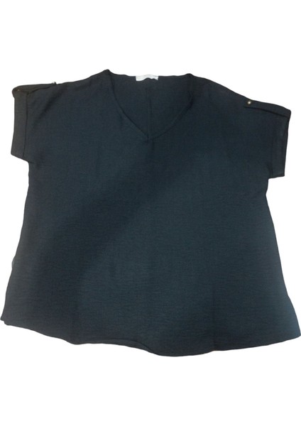Büyük Beden Kısa Kol V Yaka Kadın T-Shirt Siyah - 46