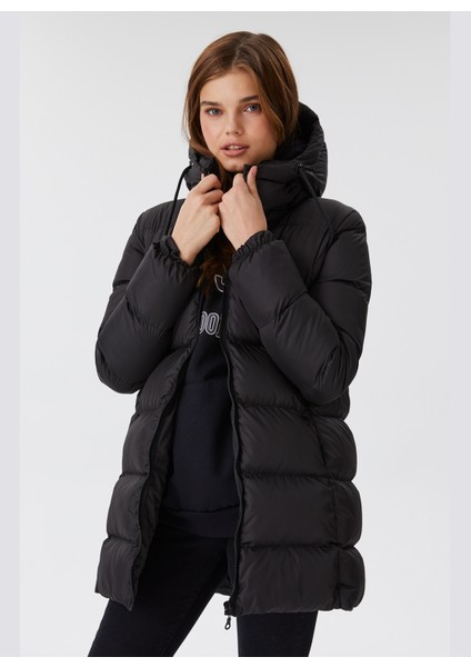 Siyah Kadın Mont 241 Lcf 232007 Alısa Sıyah fiyatları