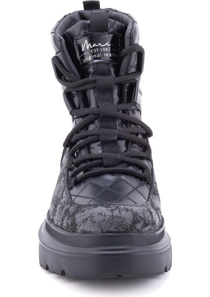 18510 Erkek Bot modelleri