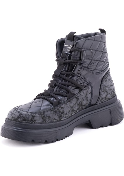 18510 Erkek Bot fırsatları