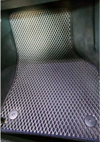 Volkswagen Golf 8 Leon 2021-SONRASI 3D Havuzlu Paspas (Manuel Vites)