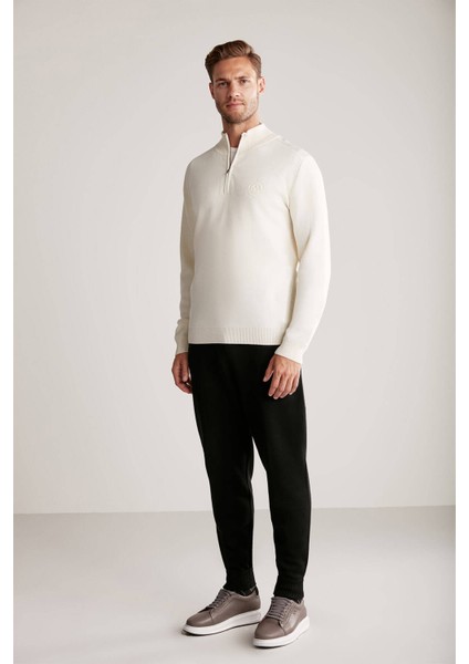 Kırık Beyaz Fermuarlı Merino Yün Activewear Triko