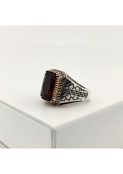 925 Ayar Gümüş Kırmızı Taşlı Duvar Desenli Yüzük modelleri