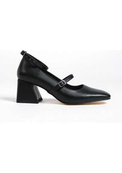 Kulia Siyah Mat Mary Jane Küt Burun Bantlı Ayakkabı fırsatları