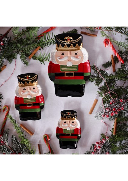 New Year Yılbaşı Rölyefli Kurşun Asker Sunum Tabağı 23 cm modelleri