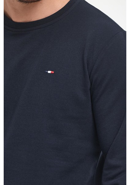 Erkek Lacivert Bisiklet Nakış Detaylı Regular Fit Sweatshirt indirimleri