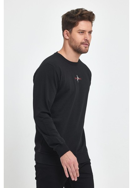 Erkek Siyah Bisiklet Nakış Detaylı Regular Fit Sweatshirt