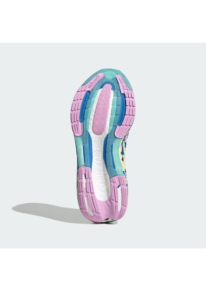Ultraboost Light Erkek Koşu Ayakkabısı modelleri