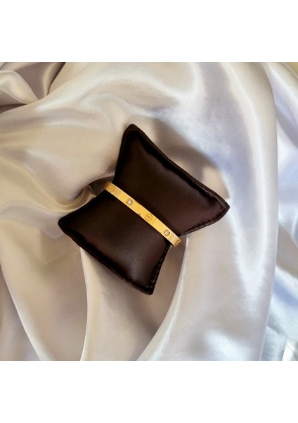 Kadın Çelik Zirkon Taşlı Kelepçe Bileklik fiyatları