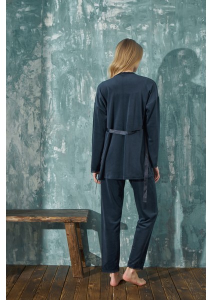 Kadın Fransız Kadife Lacivert Sabahlıklı 3'Lü Pijama Takımı indirimleri