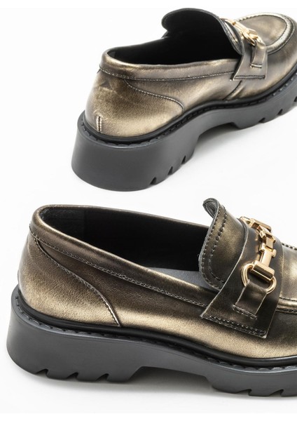 Gold Deri Kadın Loafer fırsatları