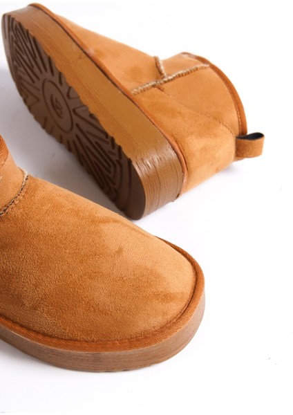 Kalın Tabanlı Yuvarlak Burunlu Kürklü Kısa Kadın Bot modelleri