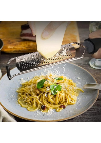 Kırmızı Peynir Rende Sebze Soyucu, Limon Zester, Yumuşak Kavrama Saplı, Koruyuculu Paslanmaz Çelik Ince Bıçaklar (Yurt Dışından) indirimleri