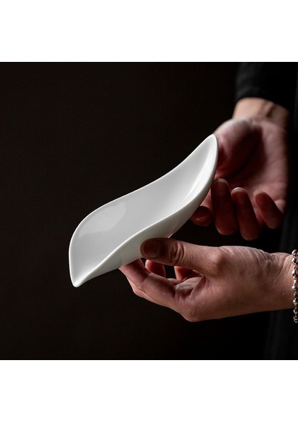 Kazıcı ile Gümüş Beyaz Porselen Çay Tutucu Seramik Çay Kürek Kung Fu Çay Seti Seramik Çay Sanatı Çay Töreni Çin Çay Kaşığı Seti (Yurt Dışından) modelleri