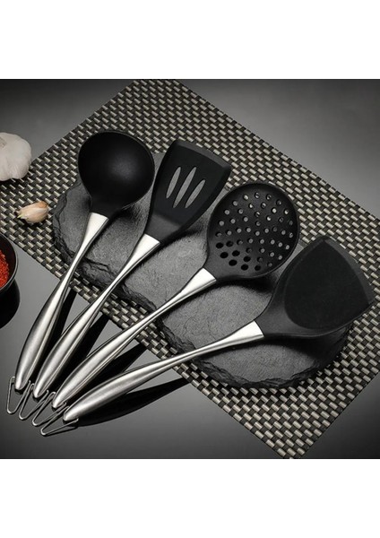 Kullanışlı Oluklu Spatula Isıya Dayanıklı Anti-Pas Pişirme Turner Silikon Tavada Kızartma Kürek Kaşık Spatula (Yurt Dışından) indirimleri