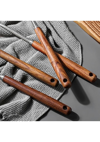 Turner Paslanmaz Çelik Turner ve Çorba Kaşığı Kepçe Ahşap Saplı Pişirme Aracı Uzun Saplı Büyük Mutfak Pişirme Gereçleri Duvara Asmak (Yurt Dışından) fırsatları