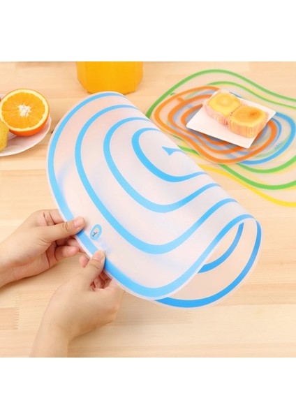 Renk Rastgele 1 Adet 41.5X31.5 cm Mutfak Plastik Kesme Tahtası Kaymaz Buzlu Mutfak Kesme Tahtası Sebze Et Araçları Mutfak Aksesuarları Kesme Tahtası (Yurt Dışından) fırsatları