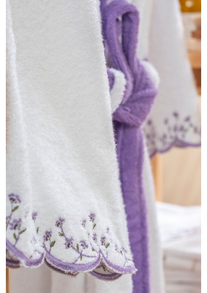 Lavendıer Lavender Extra Soft-Zarif ve Modern %100 Pamuk Bornoz/sabahlık modelleri