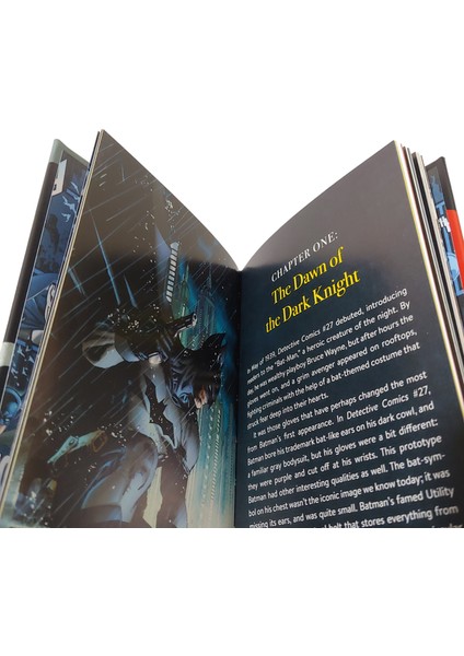 Chronicles Of The Dark Knight Batman Hardcover Box Set - Matthew K. Manning