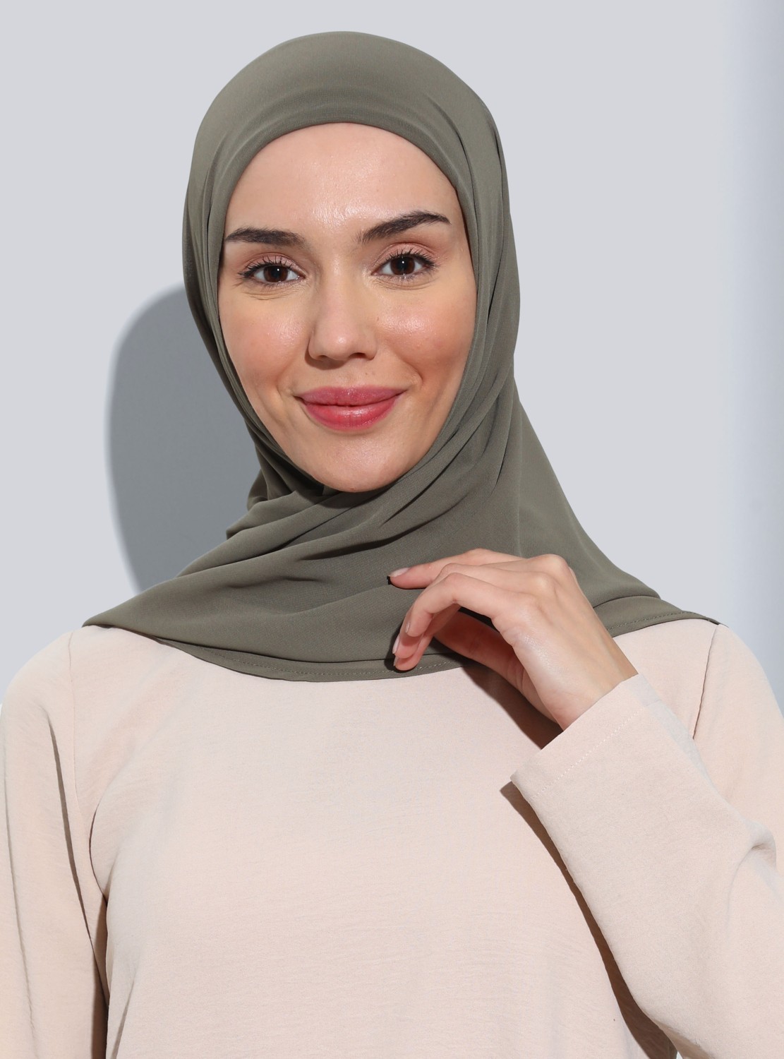 Ecardin Bone Ecardin ST111-HİJABLI Şifon Oval Eşarp 40 Kına Yeşili - Kına Yeşili -