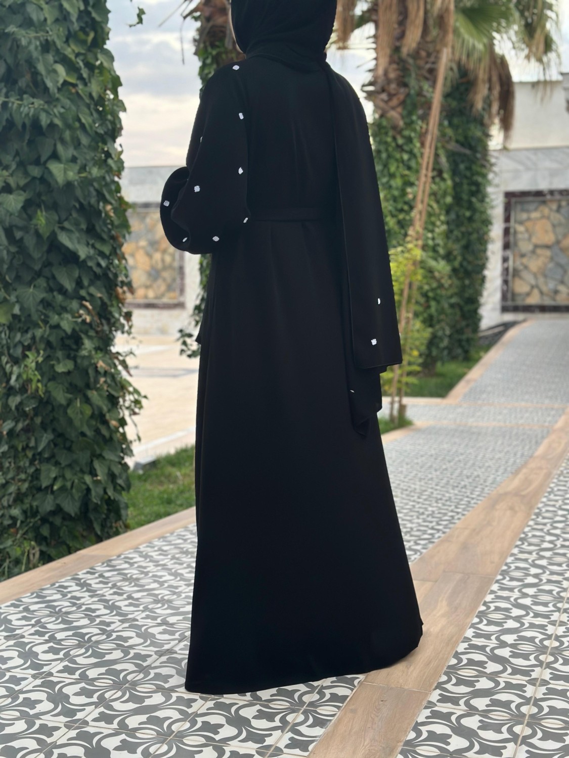 Nakşidil Papatyalı Reglan Kol Ferace görsel 7