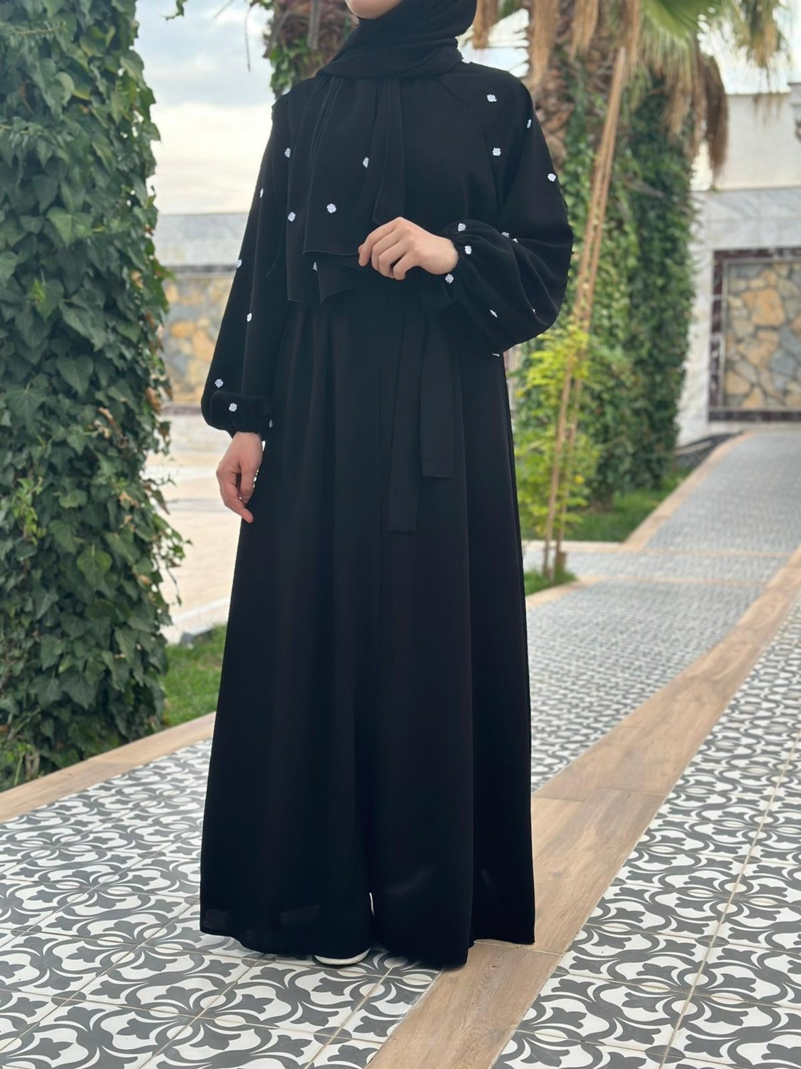 Nakşidil Papatyalı Reglan Kol Ferace görsel 8