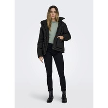 Only Siyah Kadın Mont Onlsally Raın Short Puffer Otw