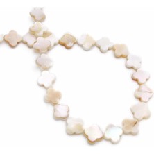 Uçar Doğal Taş Sedef Doğal Taş Parlak Kırık Beyaz Yonca Kesim 9x3mm Dizi [AB+]