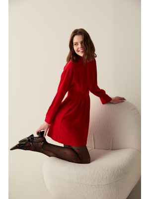 Kırmızı Kalpli Siyah Külotlu Çorap-Pentilicious