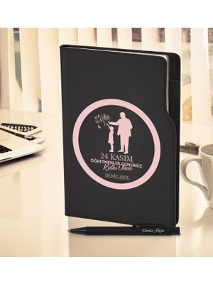Bk Gift Kişiye Özel Öğretmenler Günü Tasarımlı 378 Siyah Termo Deri Ajanda 2024 ve Kalem Hediye Seti- 4, Öğretmene Hediye, Öğretmenler Günü