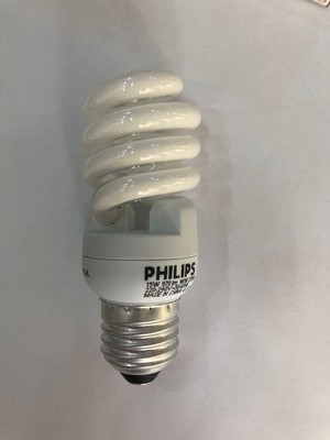 Philips 15W=75W 970 Lümen 2700 Kelvin Sarı E 27  Tasarruflu Lamba